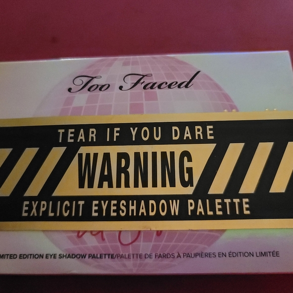 Limited edition Erika Jayne too faced pretty mess palette - Picture 2 of 4